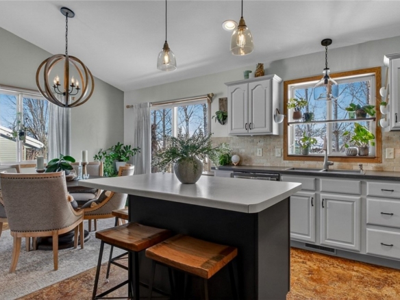 Residentialhouse for sale picture with an address of  1821 Dorret Road in Eau Claire and a list price of 499900