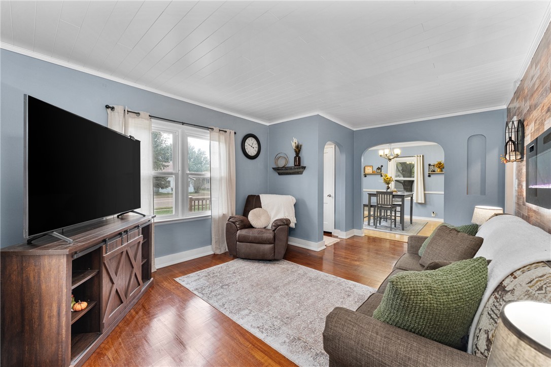 211-Main-Colfax-WI-54730-2