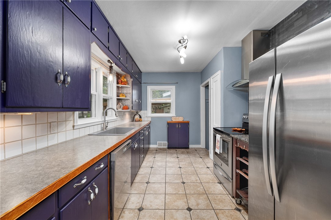 211-Main-Colfax-WI-54730-4