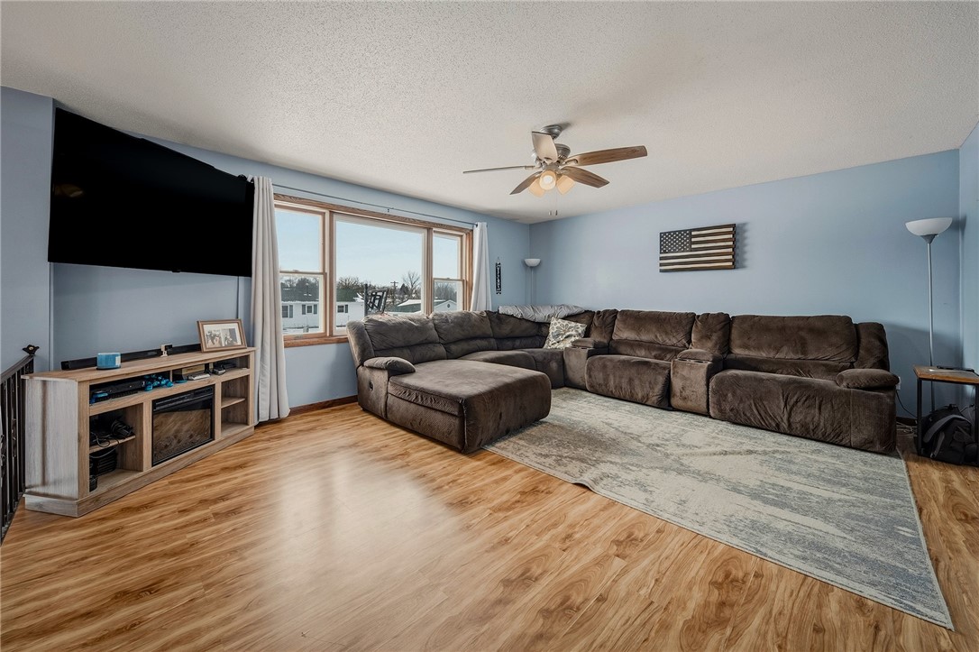 232 E MD Street, Cadott, WI — photo 8