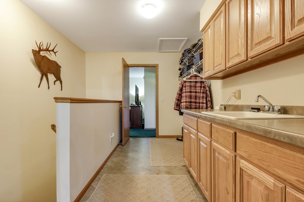 27484-County-Highway-X-Cadott-WI-54727-3