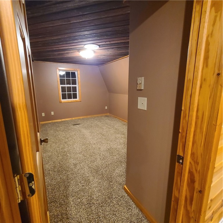 28007-126th-New-Auburn-WI-54757-8