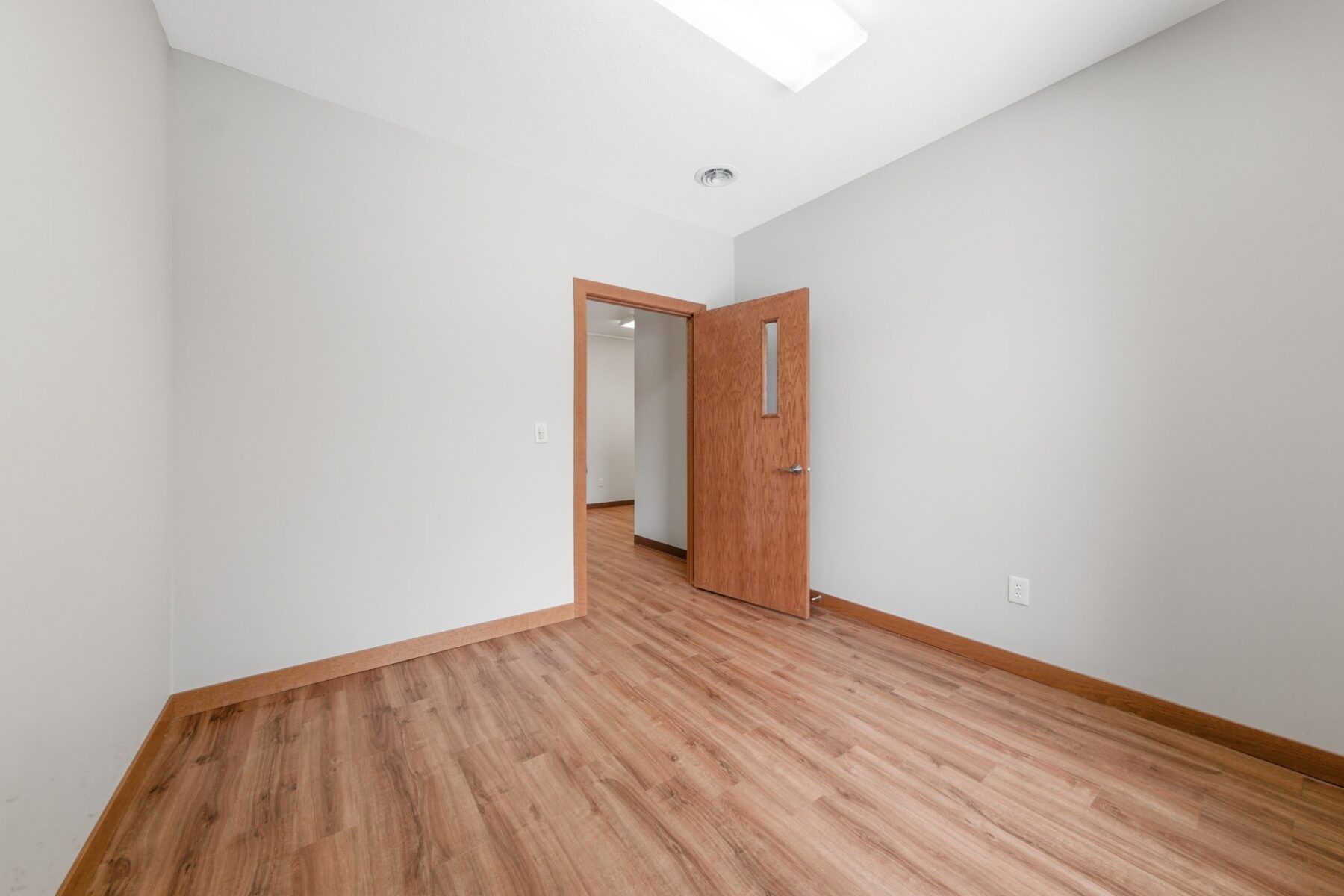 2910 Enloe Street Hudson WI 54016 — photo 11