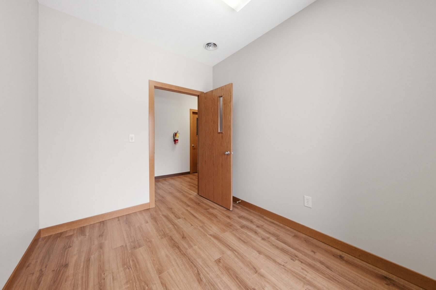 2910 Enloe Street Hudson WI 54016 — photo 13