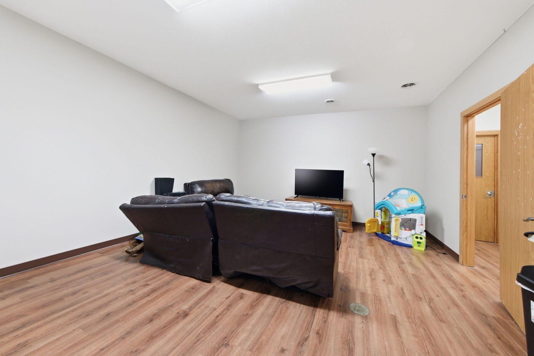 2910 Enloe Street Hudson WI 54016 — photo 17