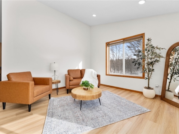 Residentialhouse for sale picture with an address of  29460 100th Avenue in Cadott and a list price of 599000