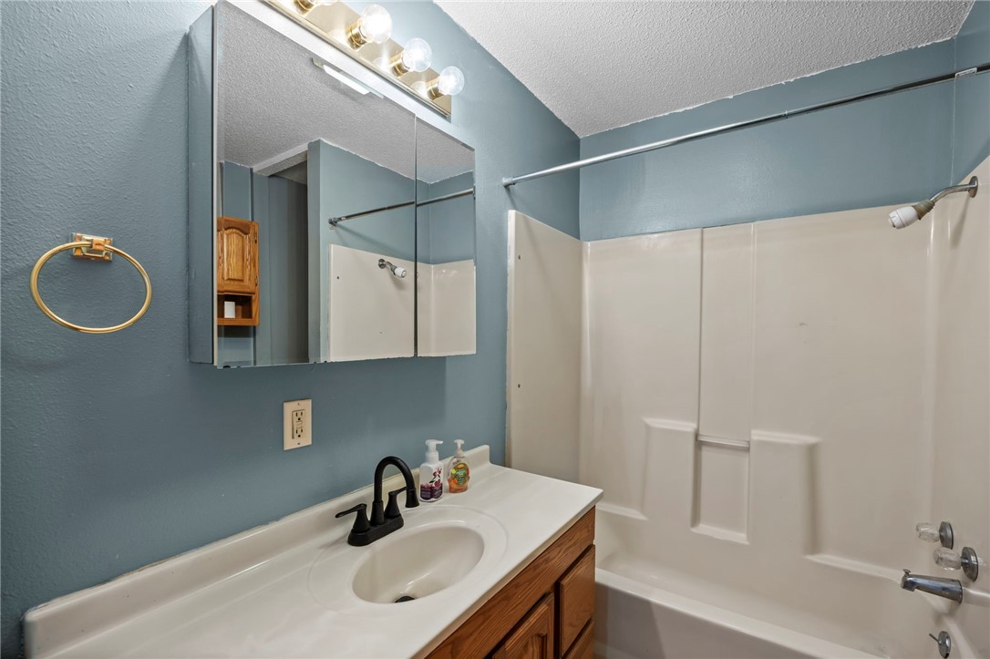 312-Washington-St-Croix-Falls-WI-54024-5