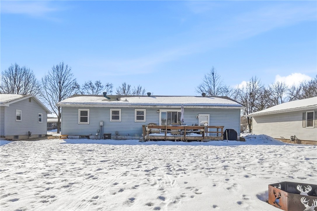 3232-Lotus-Eau-Claire-WI-54703-6