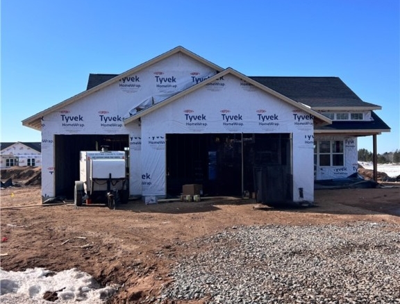 Residentialhouse for sale picture with an address of  3650 114th Street in Chippewa Falls and a list price of 459000