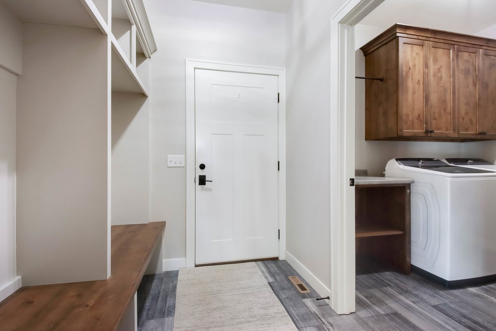 3981-High-View-Eau-Claire-WI-54703-5