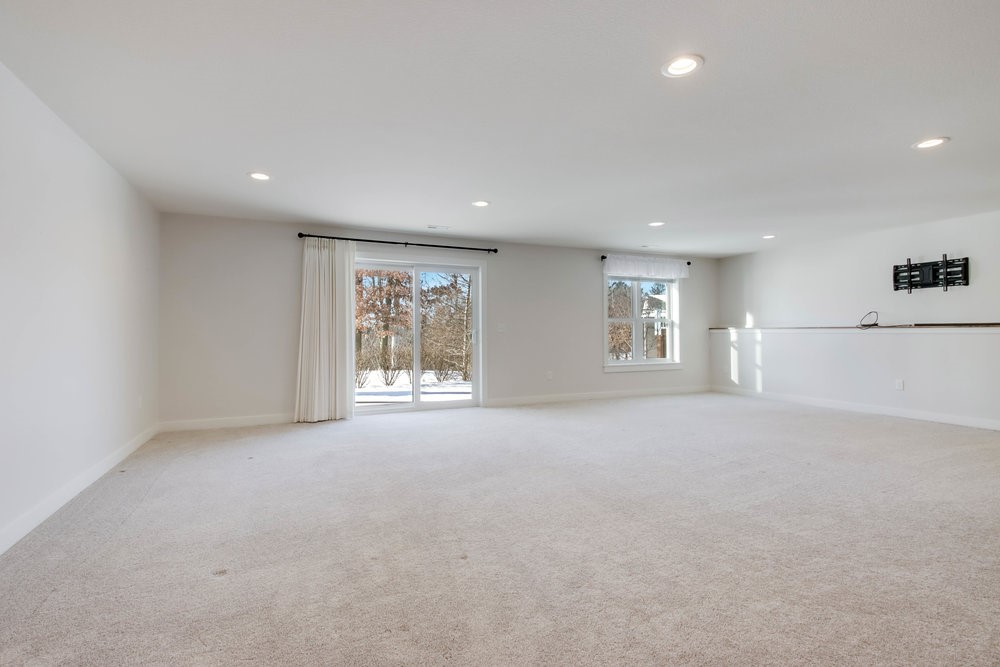 3981-High-View-Eau-Claire-WI-54703-6