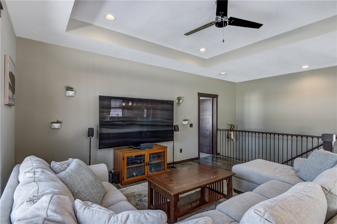 4050-LaSalle-Eau-Claire-WI-54703-1