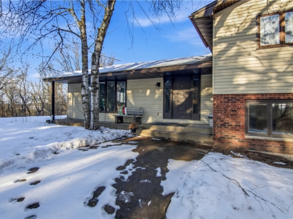 Residentialhouse for sale picture with an address of  4304 Tamara Drive in Eau Claire and a list price of 510000