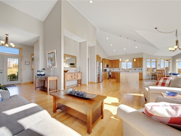 Residentialhouse for sale picture with an address of  477 149th Avenue in Somerset and a list price of 775000