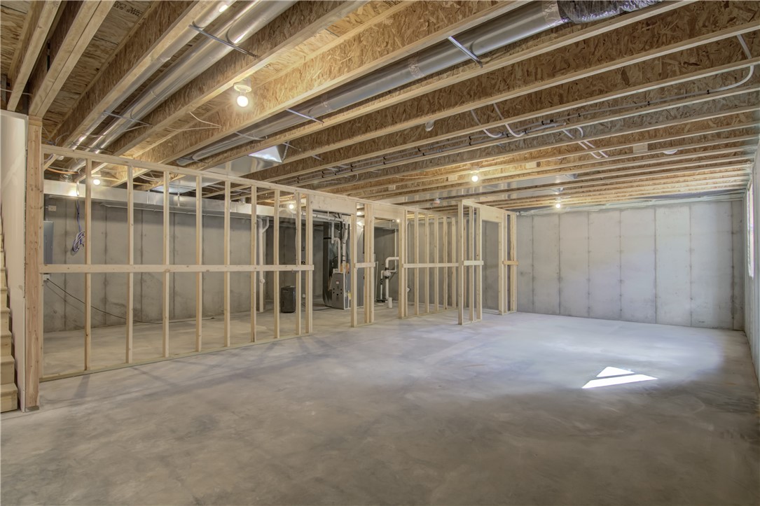 521-Hagman-Eau-Claire-WI-54703-9