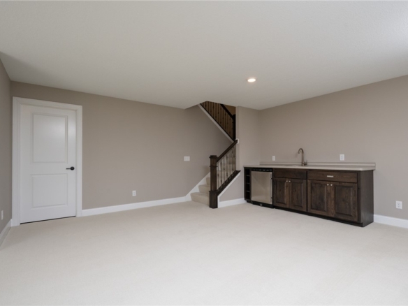 Residentialhouse for sale picture with an address of  637 Maple Court in New Richmond and a list price of 499999