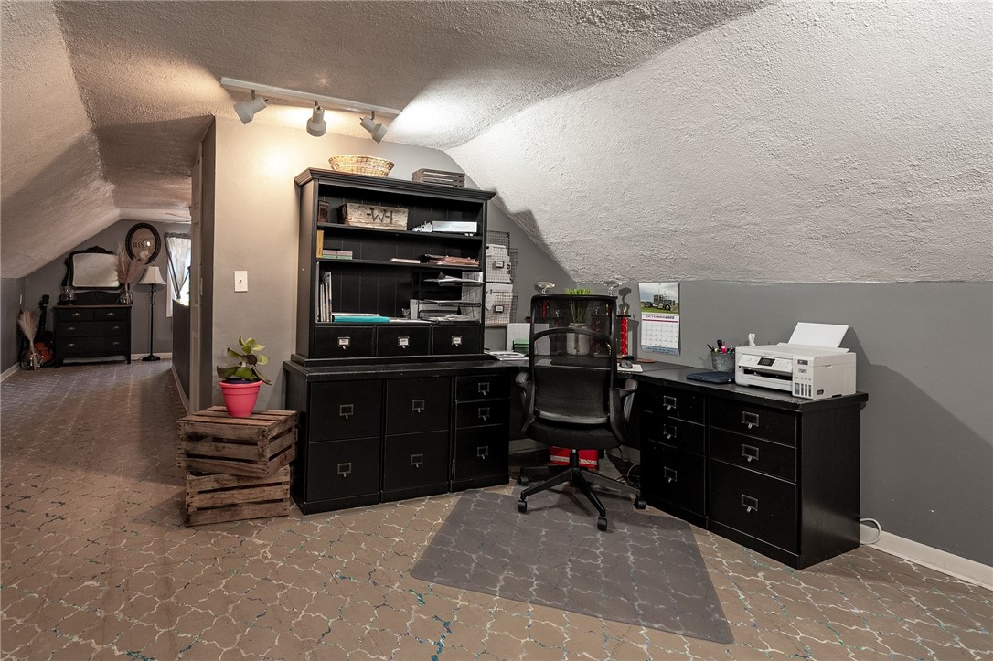 700-Washington-Thorp-WI-54771-5