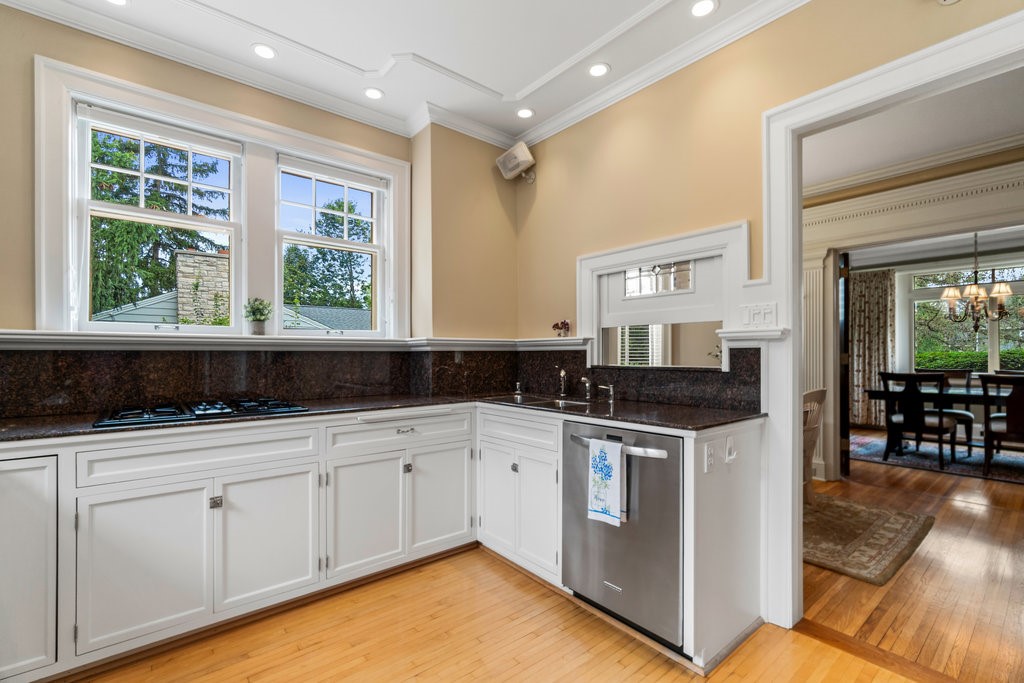 707-Columbia-Chippewa-Falls-WI-54729-1