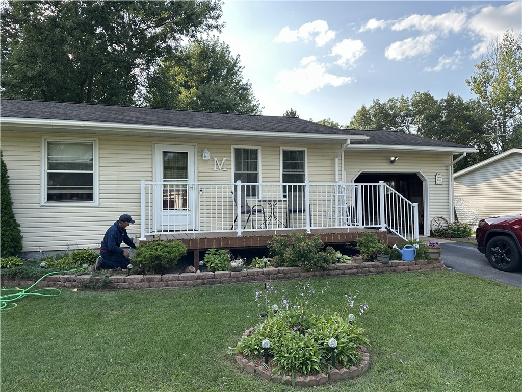 720-Rose-Black-River-Falls-WI-54615-7