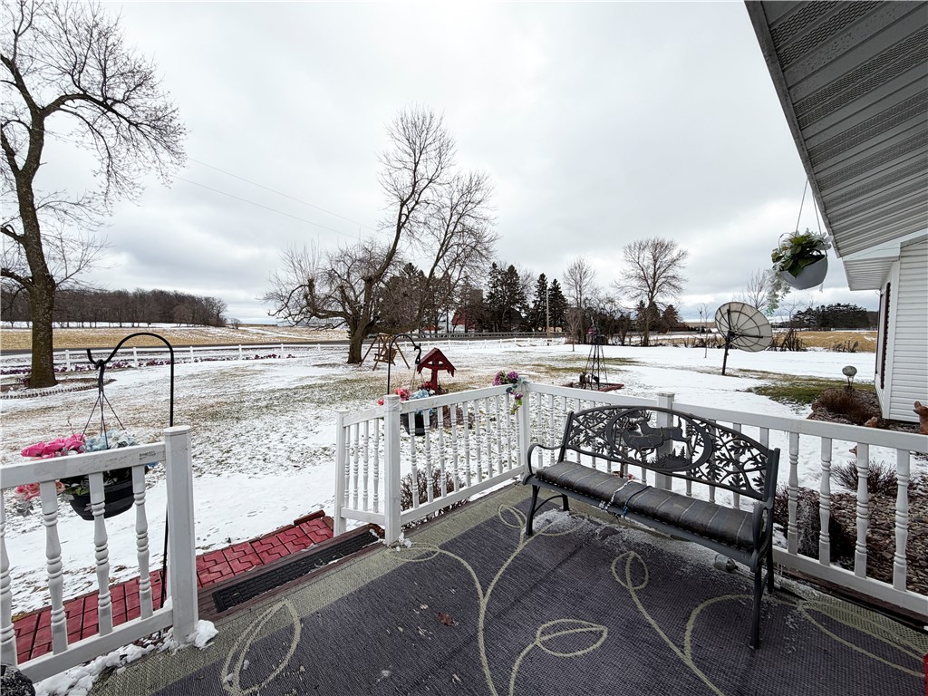 854 6th Street, Clayton, WI