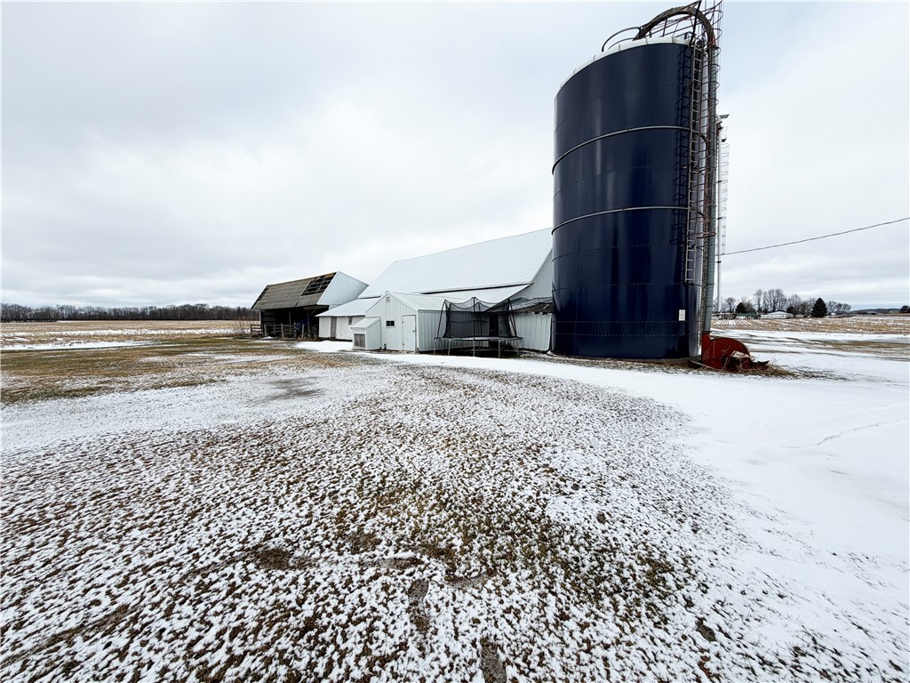 854 6th Street, Clayton, WI