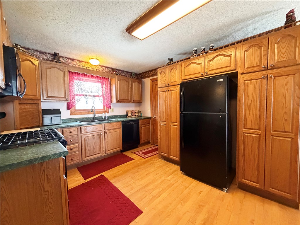 854 6th Street, Clayton, WI