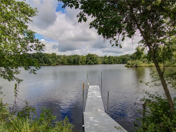 Residentialhouse for sale picture with an address of  9498 27th Avenue in Eau Claire and a list price of 299900