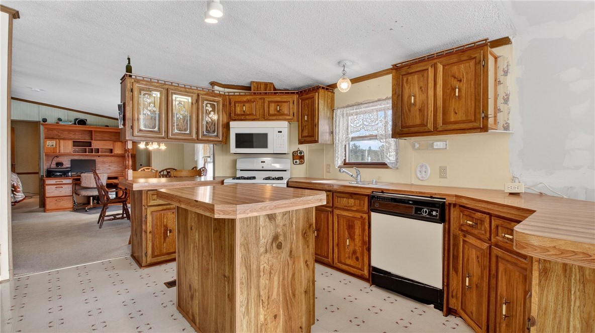 E5003-941st-Boyceville-WI-54725-5