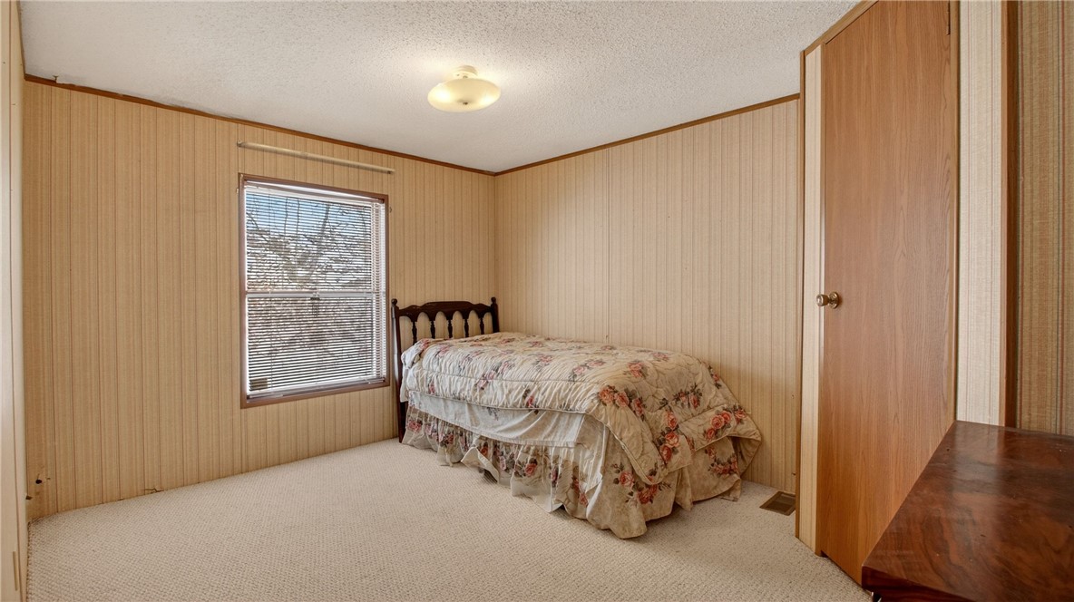 E5003-941st-Boyceville-WI-54725-7