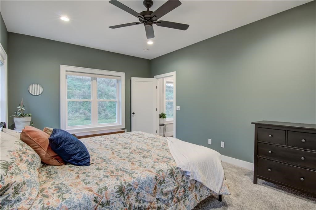 E5225-Queens-Eleva-WI-54738-2