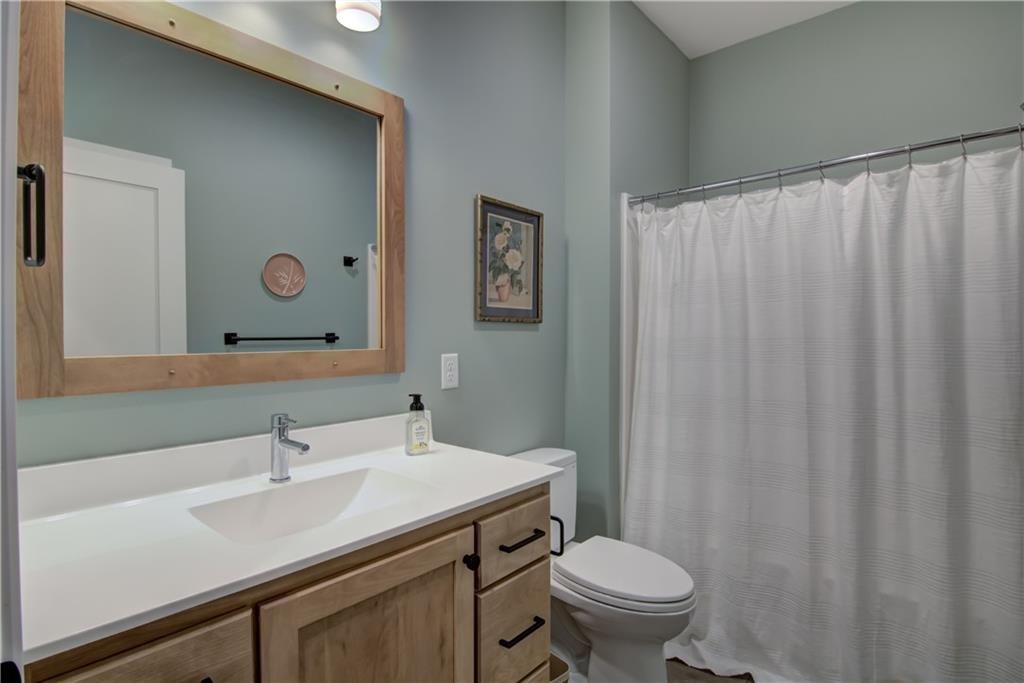 E5225-Queens-Eleva-WI-54738-4