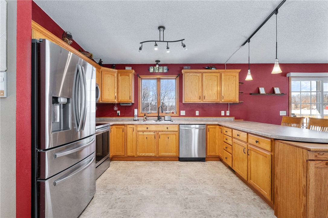 E9562-690th-Elk-Mound-WI-54739-1