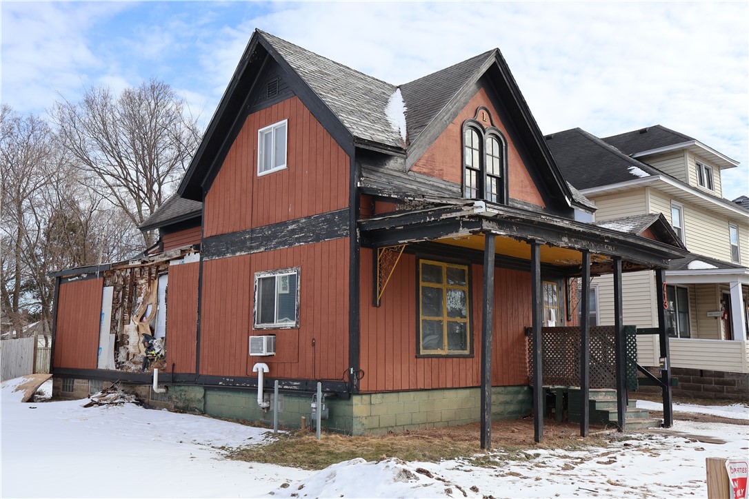 Eau-Claire-WI-54703-1