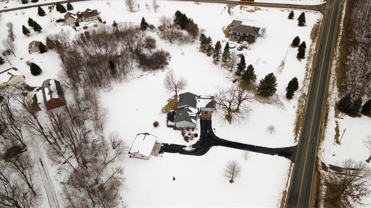 N4309-County-Road-Y-Menomonie-WI-54751-9