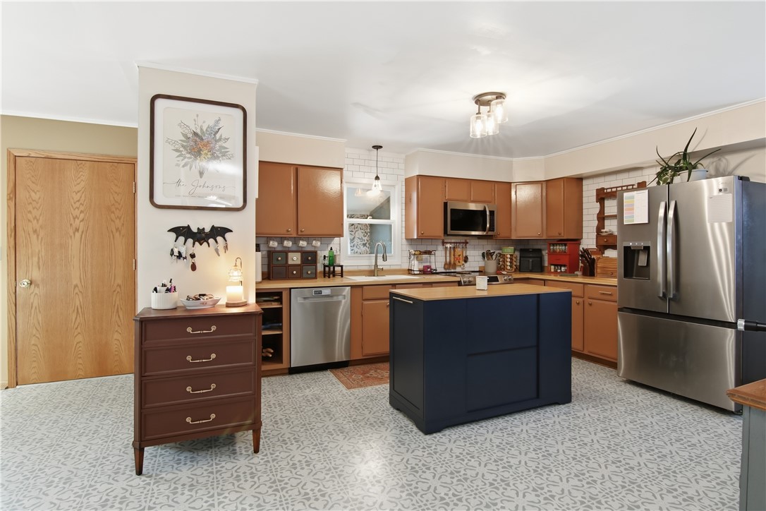 N4719-Schmidt-Ladysmith-WI-54848-1