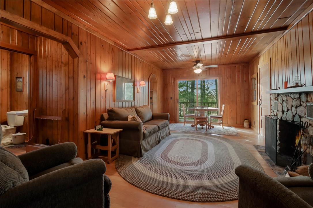 N8878-Lakeshore-Hayward-WI-54843-1