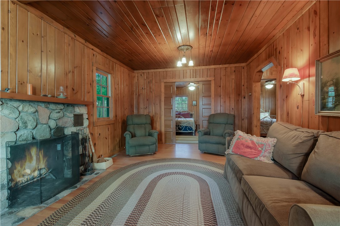 N8878-Lakeshore-Hayward-WI-54843-3