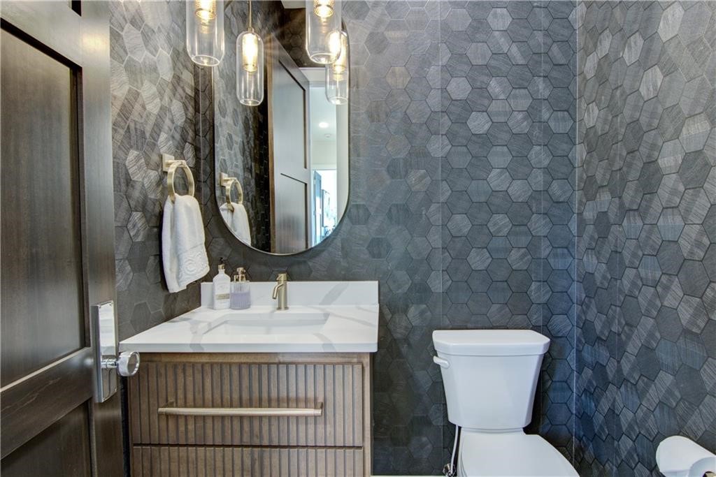 S8741-Mertinke-Eleva-WI-54738-3