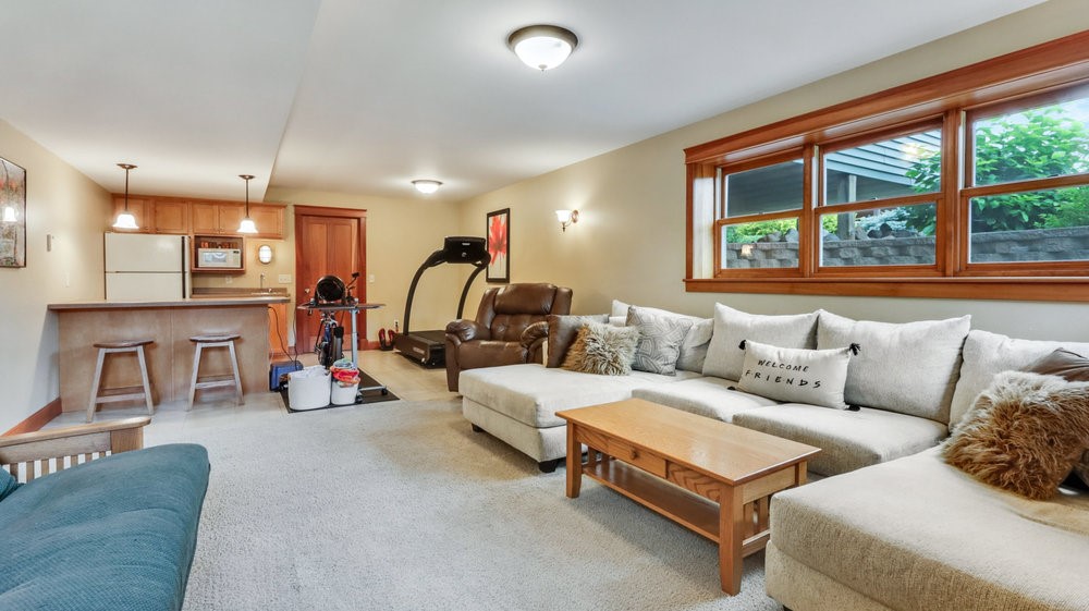 S8955-David-Eleva-WI-54738-5