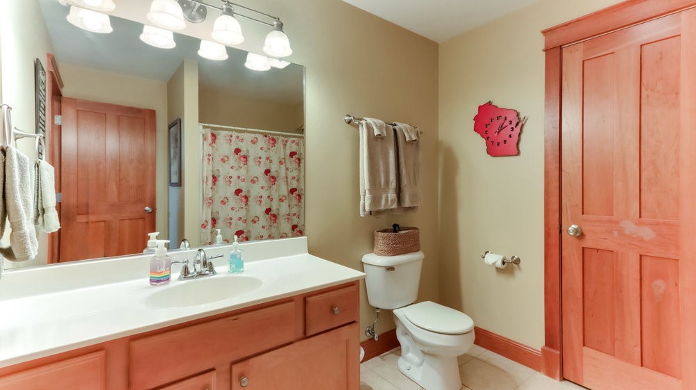 S8955-David-Eleva-WI-54738-6