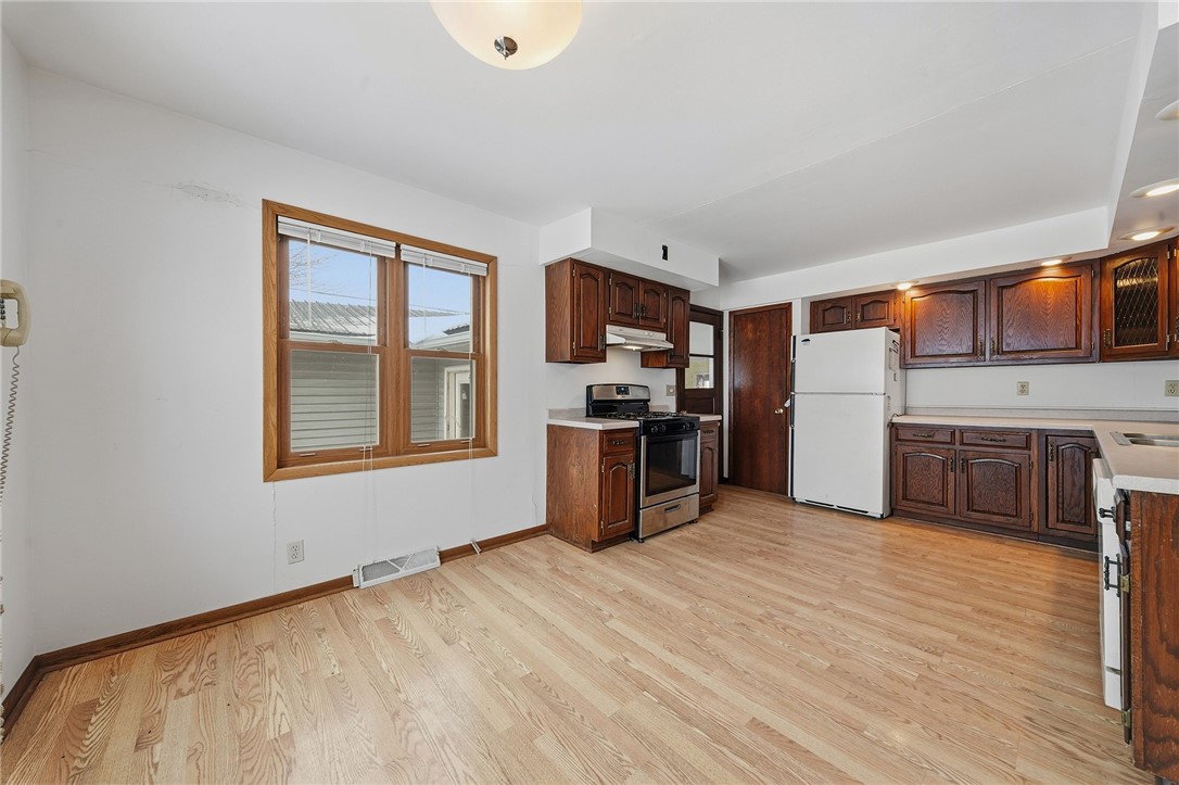 W14827-County-Road-F-Thorp-WI-54771-2