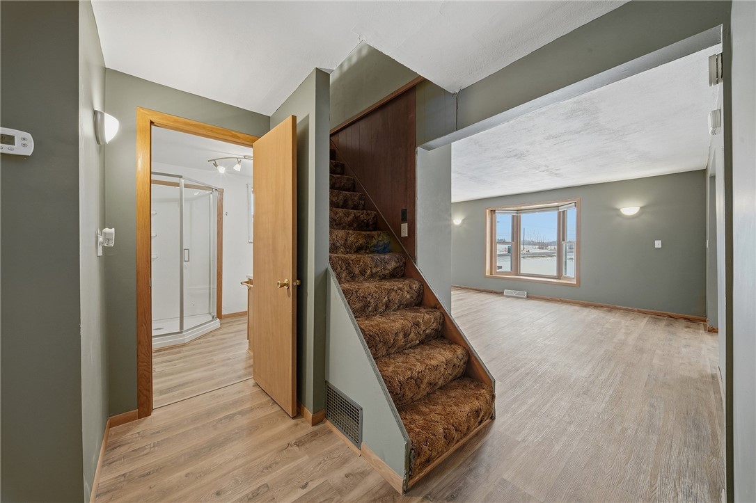 W14827-County-Road-F-Thorp-WI-54771-3