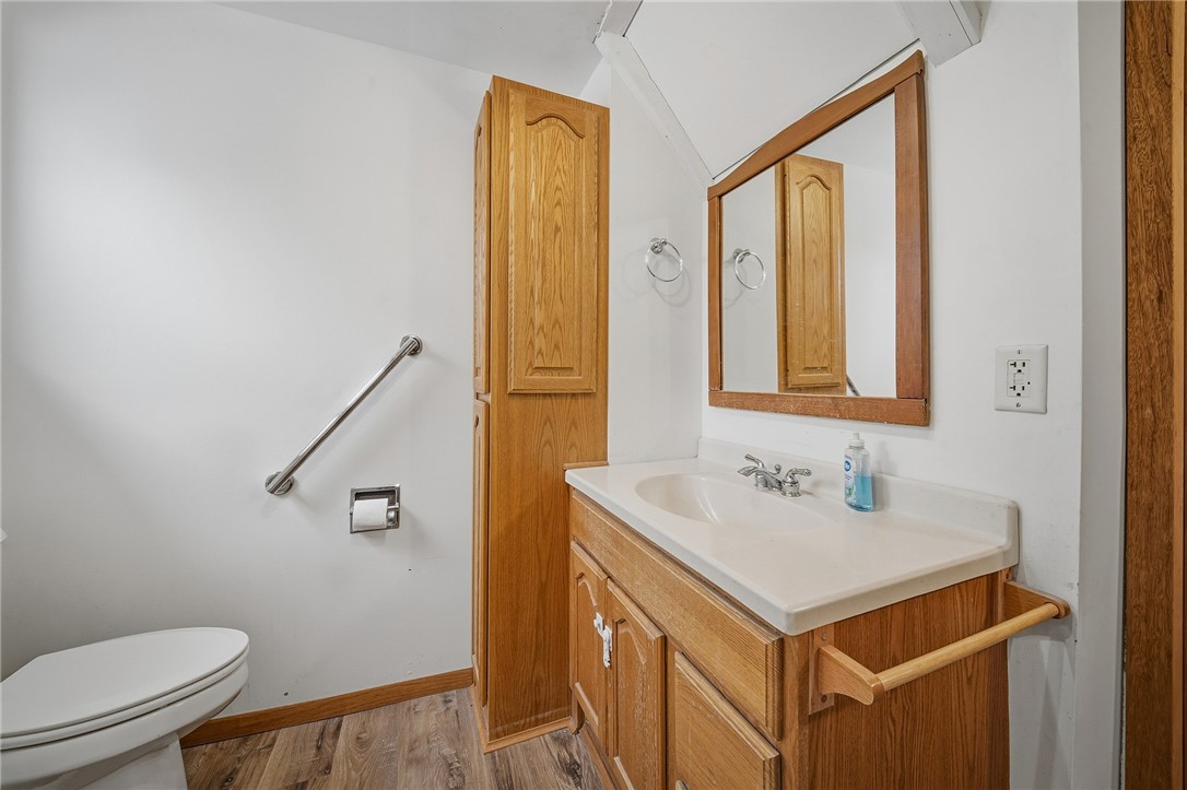 W14827-County-Road-F-Thorp-WI-54771-6