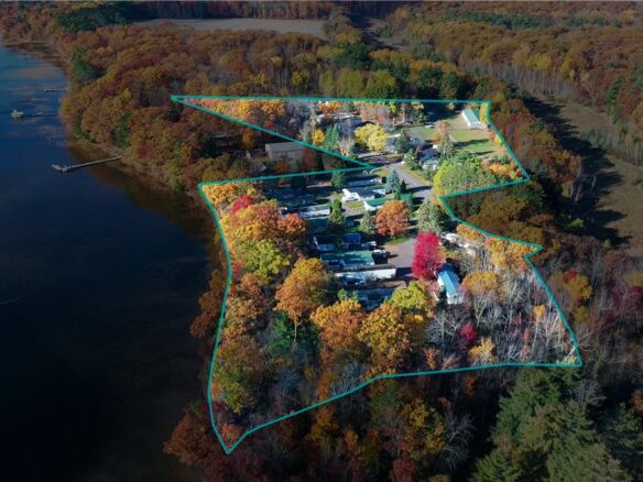 6213 N Morningside Lane, Stone Lake, WI