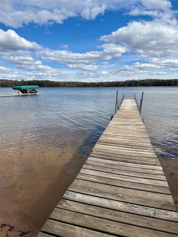 6213 N Morningside Lane, Stone Lake, WI
