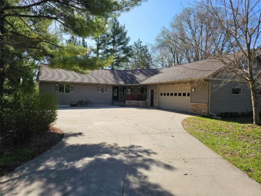 W10439 880th Avenue, River Falls, WI