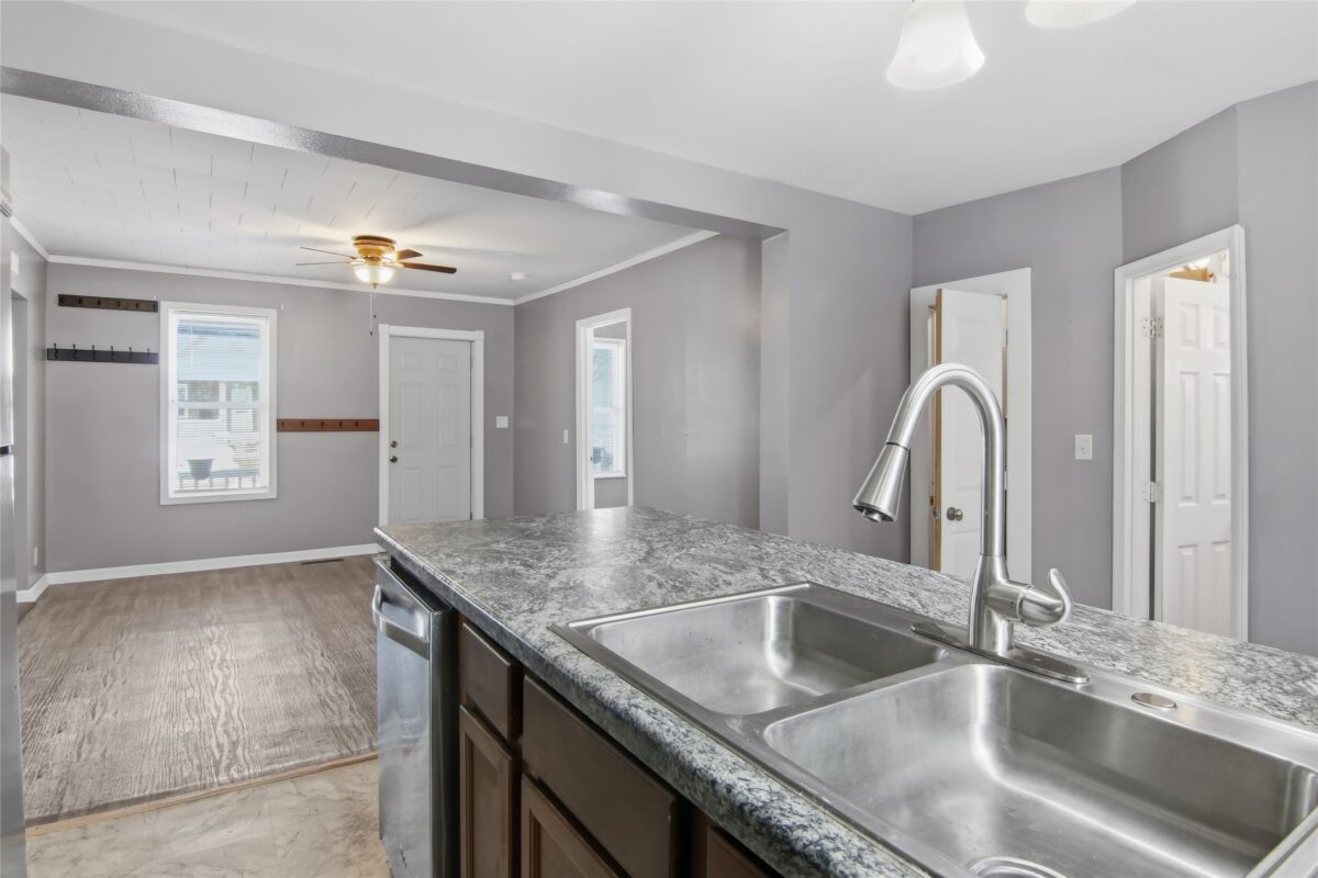 1015 Water Street, Chippewa Falls, WI — photo 14