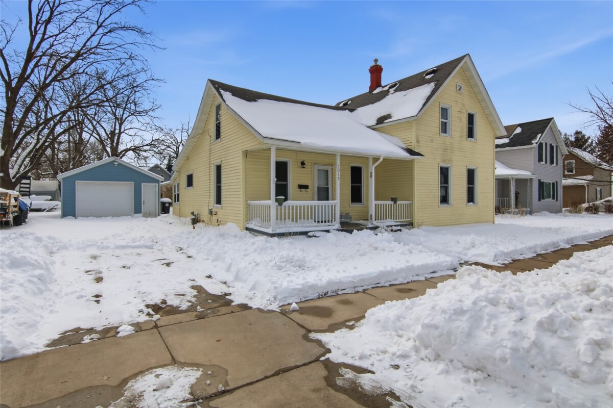 1015 Water Street, Chippewa Falls, WI — photo 2