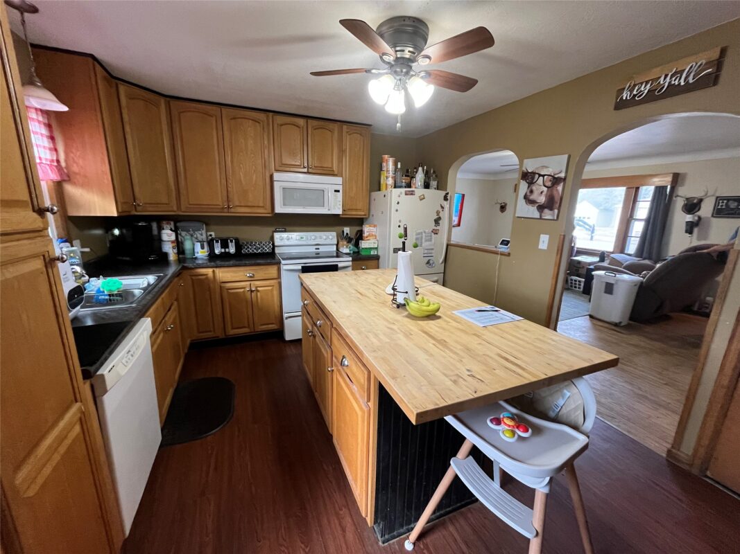 1034 Nunn Avenue, Rice Lake, WI — photo 2