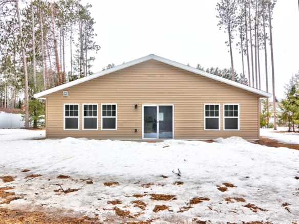 Residentialhouse for sale picture with an address of  10507 Nightingale Court in Hayward and a list price of 329450